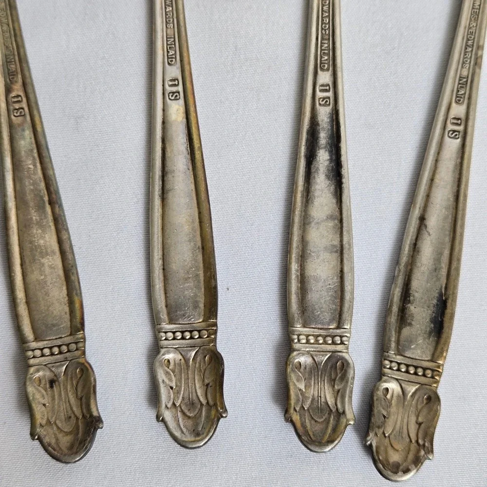 Holmes & Edwards Silverplate Forks,‎ Danish Princess Pattern, 7